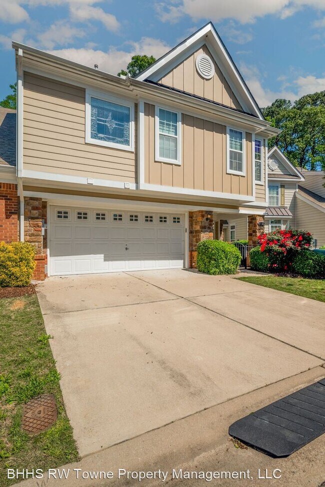 Building Photo - 4 br, 3.5 bath House - 5432 Season Ln