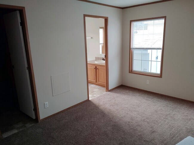 Master Bedroom - 1855 Aldrin Ct
