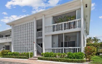 Building Photo - 4201 S Ocean Blvd