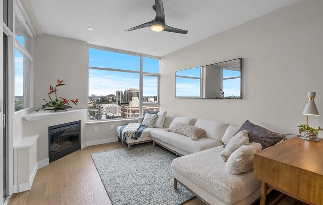 Foto del edificio - 475 Redwood St