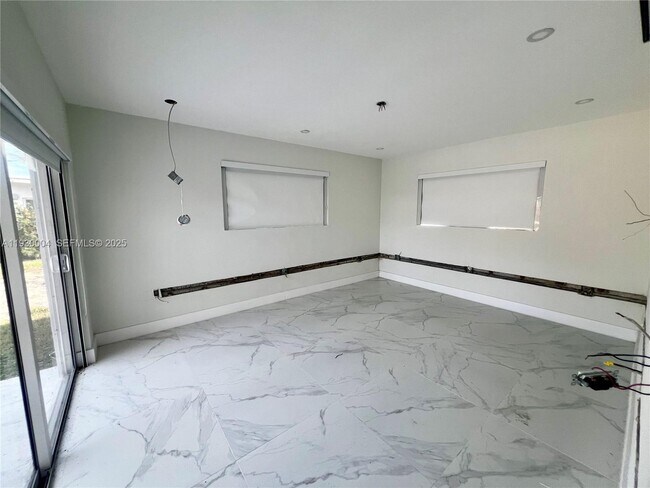 Foto del edificio - 18891 NE 20th Ave