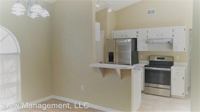 Building Photo - 3 br, 2 bath House - 427 Emerald Cove Loop