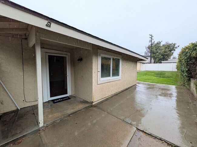 Building Photo - Beautiful Single-Story Home for Rent in La Verne