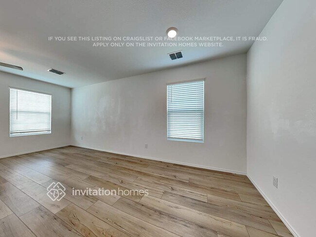 Building Photo - 218 Br Vlg Wy