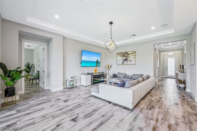 Foto del edificio - 15495 Rio Ponace Ct
