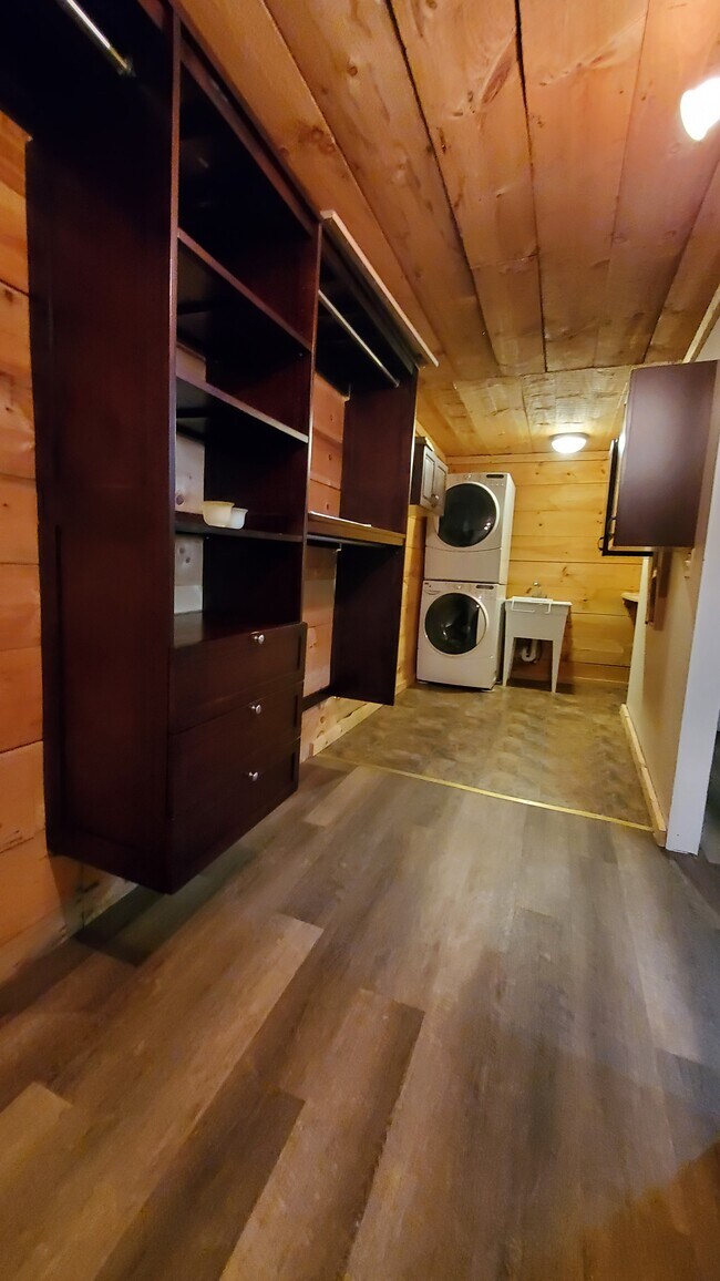 Foto del edificio - 144 Elm St