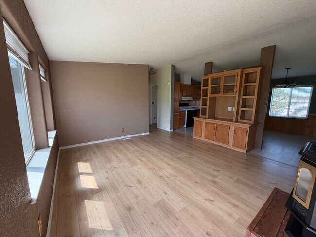 Foto del edificio - Three Bedroom with Gorgeous Views!