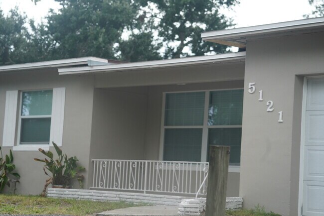 Foto del edificio - 5121 Dr Martin Luther King Jr St S