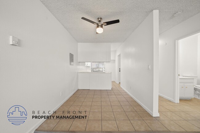 Building Photo - 1261-1281 Rosecrans Ave.