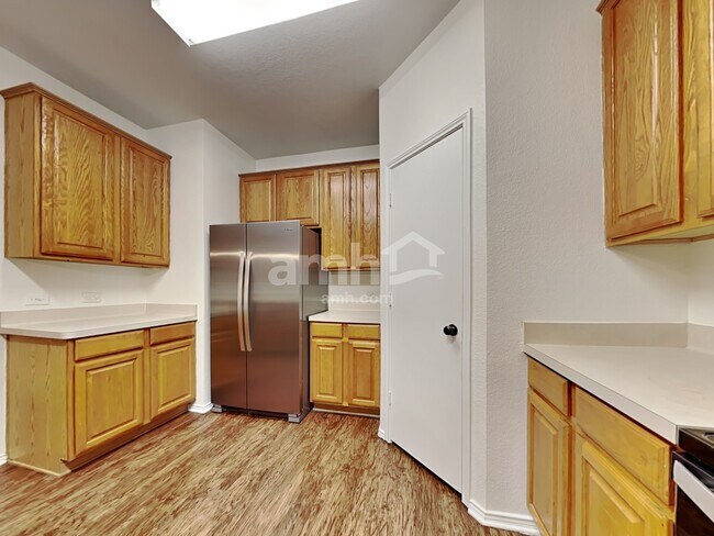 Foto del edificio - 1509 Marble Cove Ln