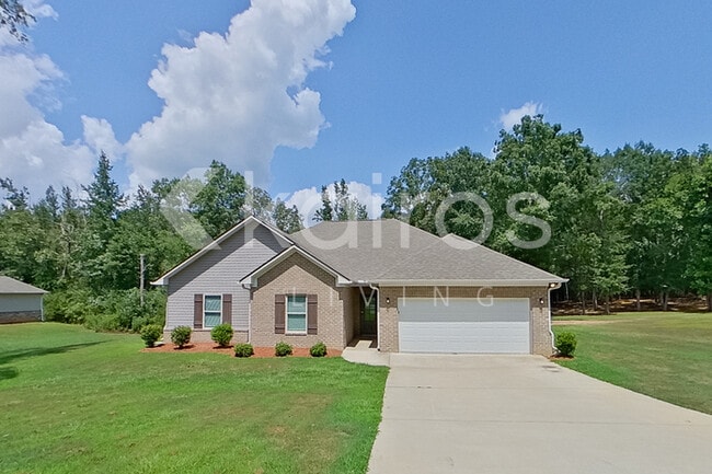 Building Photo - 1377 Old Rd