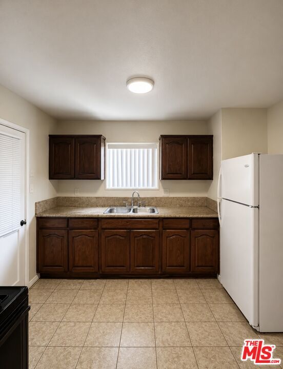 Foto del edificio - 1512 W 103rd St