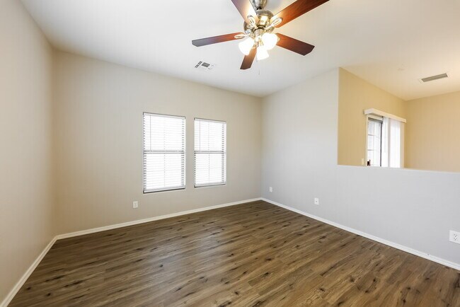 Building Photo - 17754 W Langer Ln