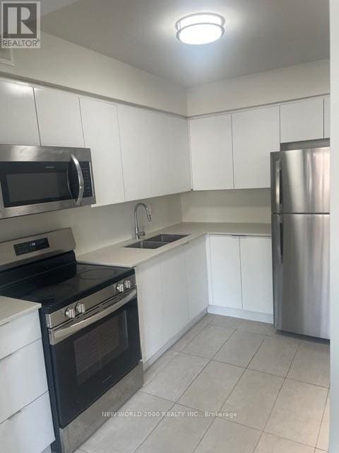 Building Photo - 33 Erskine Ave