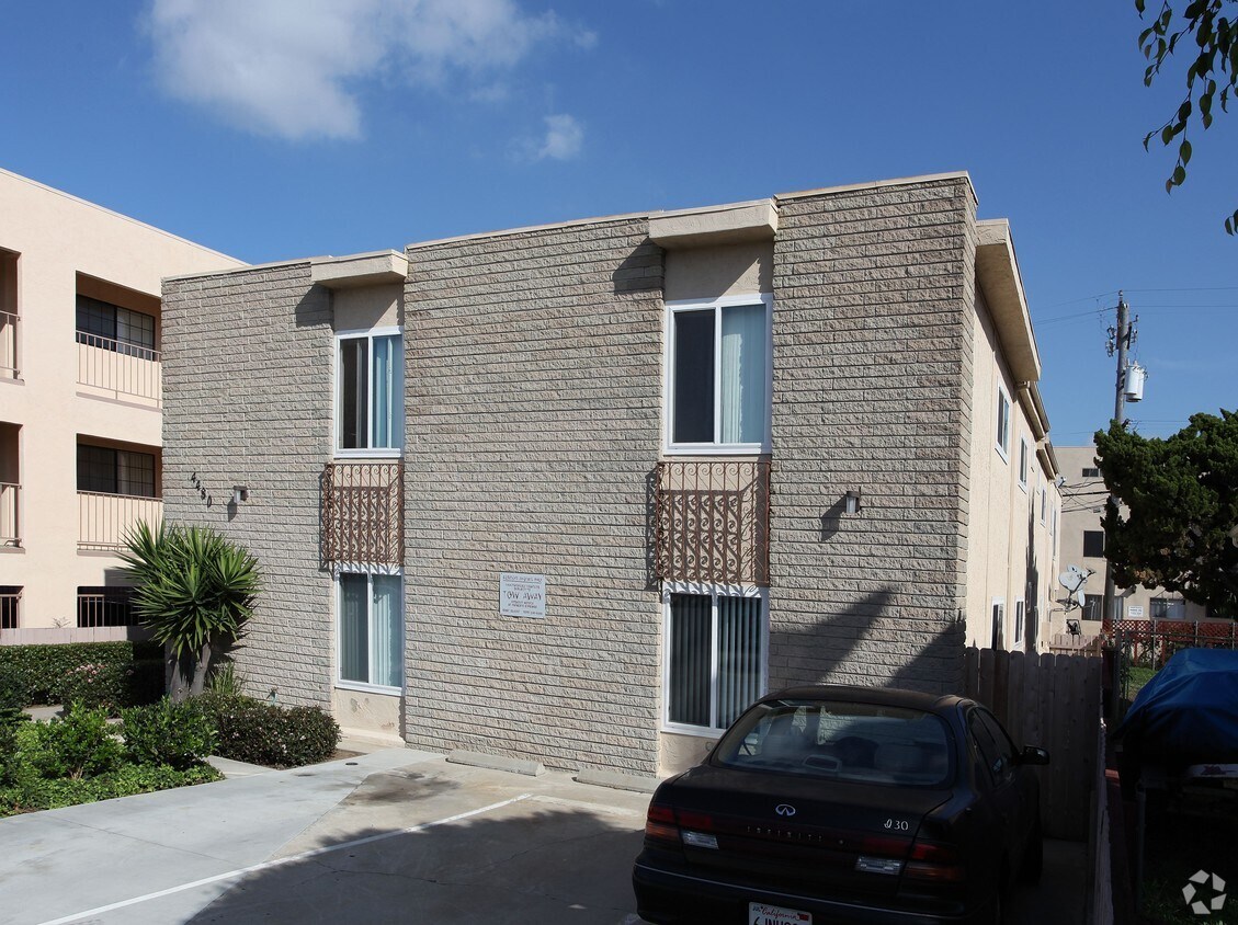 Building Photo - 4480 Montalvo St