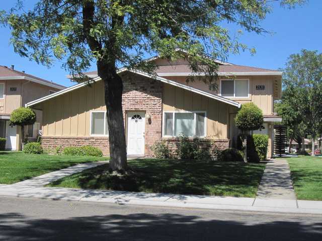 Primary Photo - 2121 Palisade Ave