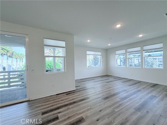 Building Photo - 1434 Vigilant