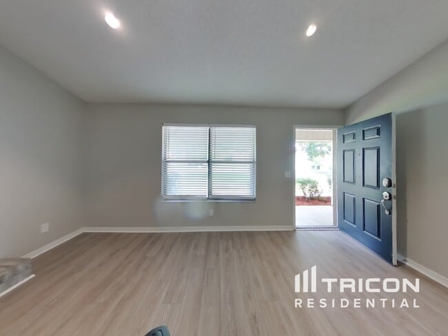 Building Photo - 7145 Catina Ct