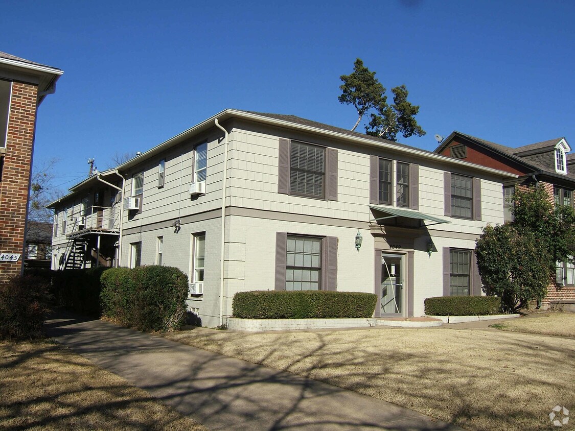 Foto del edificio - 4049 Prescott Ave