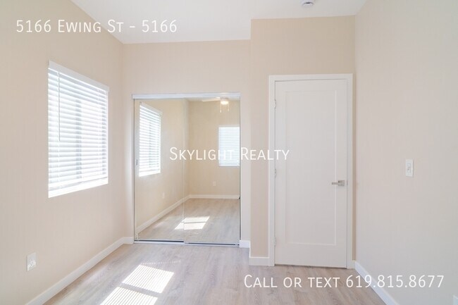 Foto del edificio - 5166 Ewing St