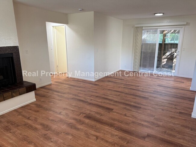 Foto del edificio - 102 Vine St