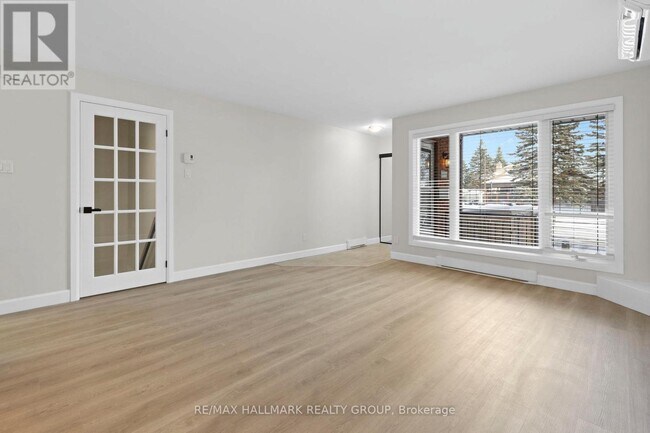 Building Photo - 455 Canteval Terrace