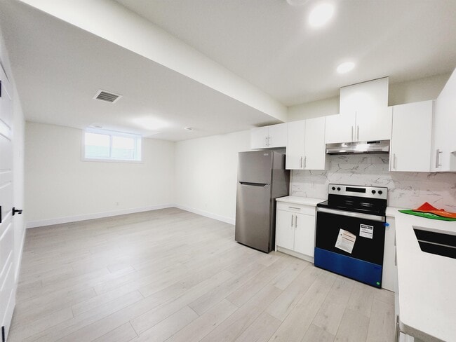 Building Photo - 22425-2283a 83A Ave NW