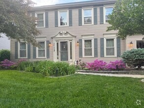 Building Photo - 3413 Charlemaine Dr