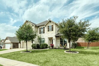 Building Photo - 5812 Novaro Pl