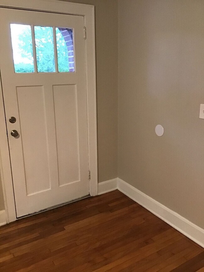 Foto del edificio - 4203 South St