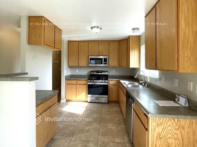 Foto del edificio - 6349 Wallen Dr