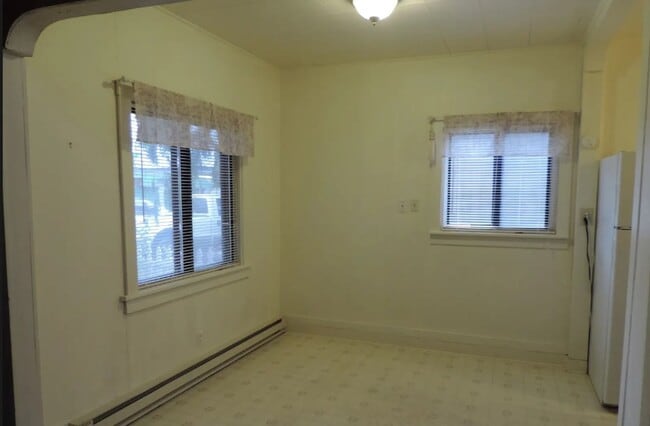 Building Photo - Two Bedroom Home in Downtown Odell