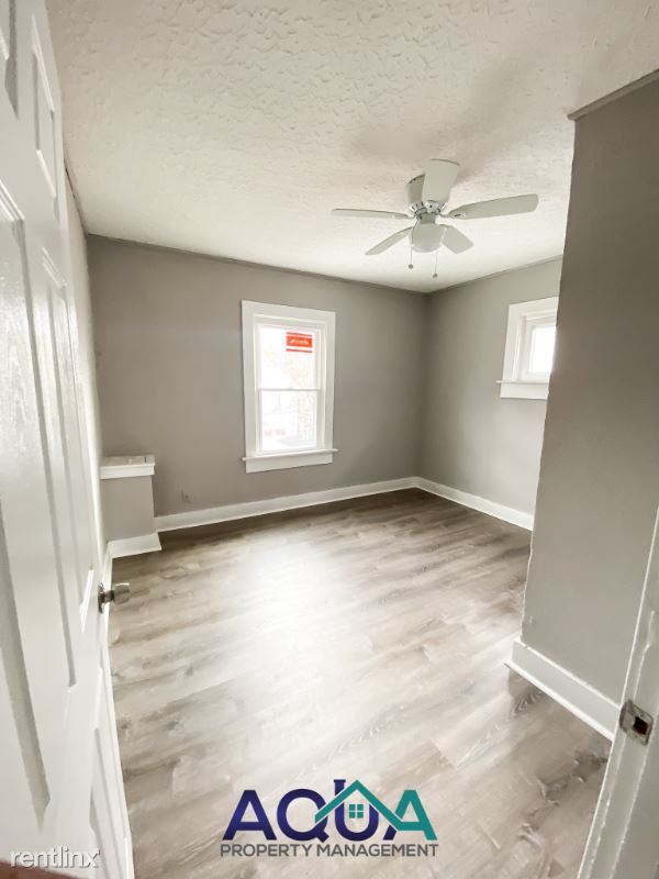 Building Photo - 3 br, 1.5 bath House - 130 Iroquois Ave