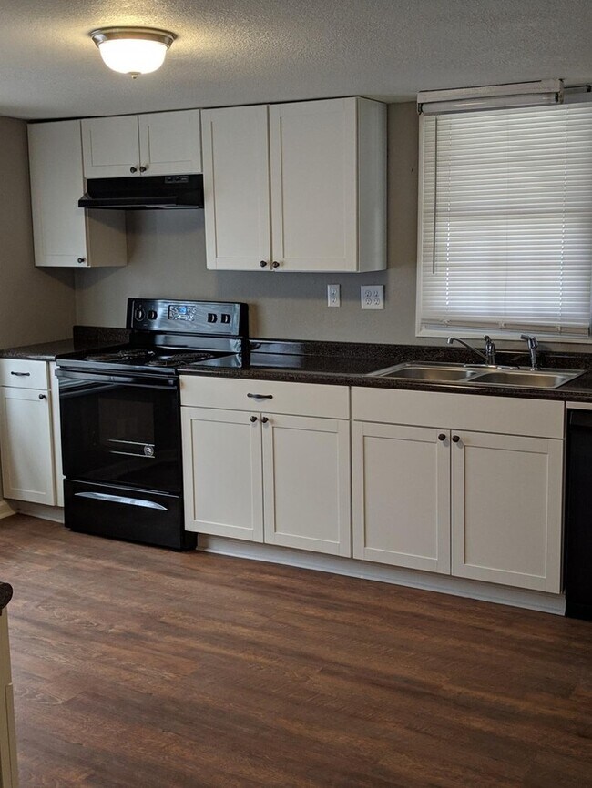 Foto del edificio - 1516 Oakwood Ave NE