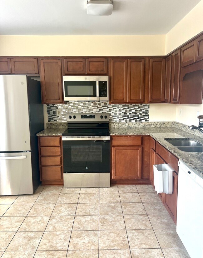 Foto del edificio - 4725 Ashbury Ln