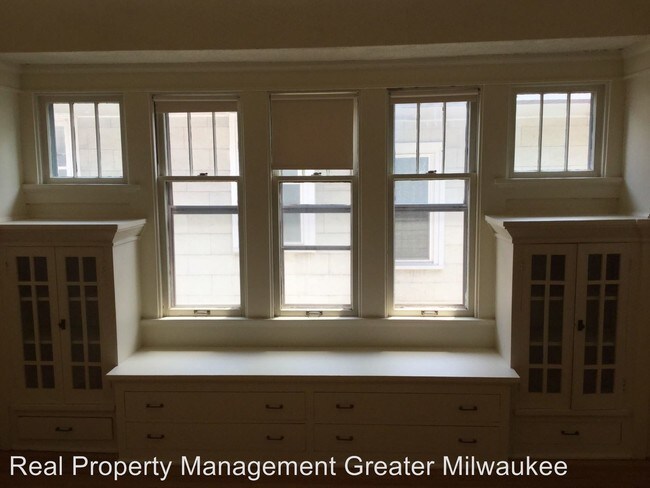Building Photo - 3936 N Maryland Ave