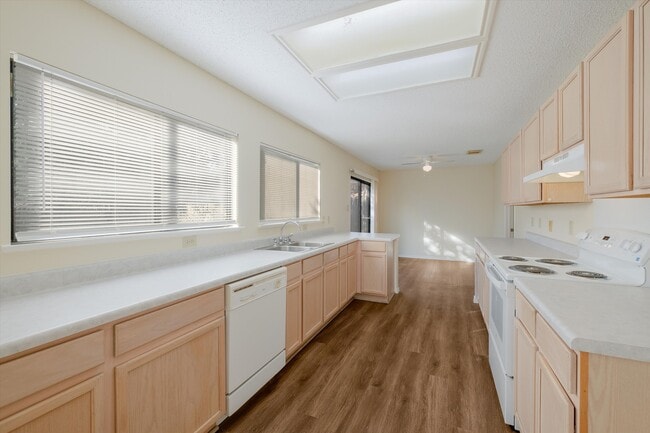 Foto del edificio - 15838 Secret Trails