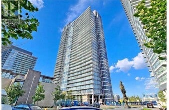 Building Photo - 121 McMahon Dr