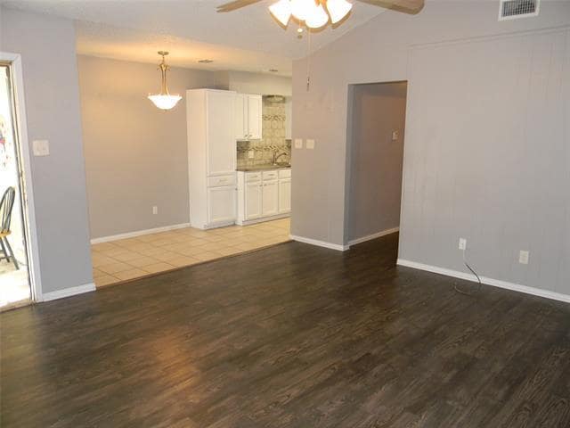 Building Photo - 7024 Crosstimbers Ln