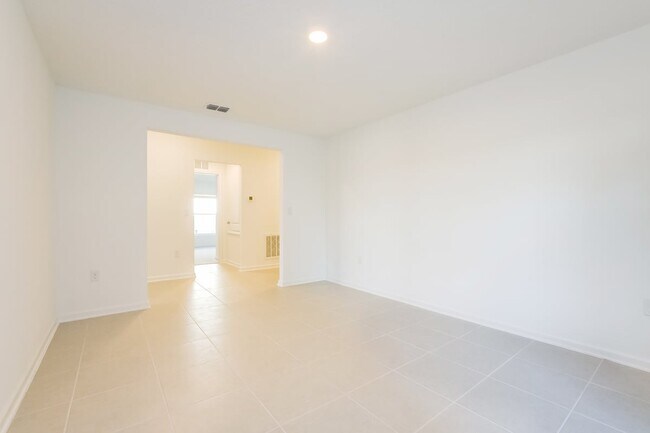 Building Photo - 1338 Inkberry Cir