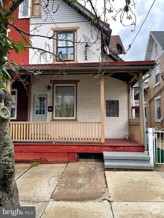 Building Photo - 1139 Church St