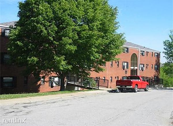 Building Photo - 1577 Bevan Rd