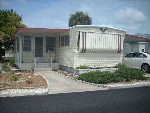 Foto principal - 2BR/2BA Manufactured Home in Venice Isle E...