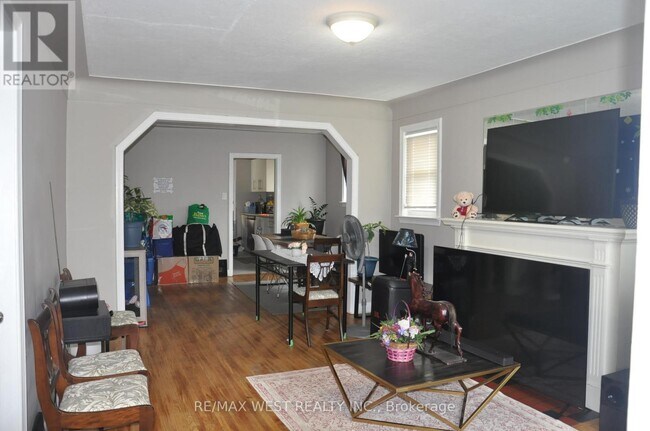 Photo du bâtiment - 1512 Rushland Ave