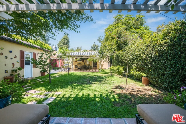 Building Photo - 4724 Denny Ave