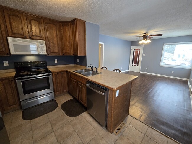 Foto del edificio - 3818 3rd Ave W