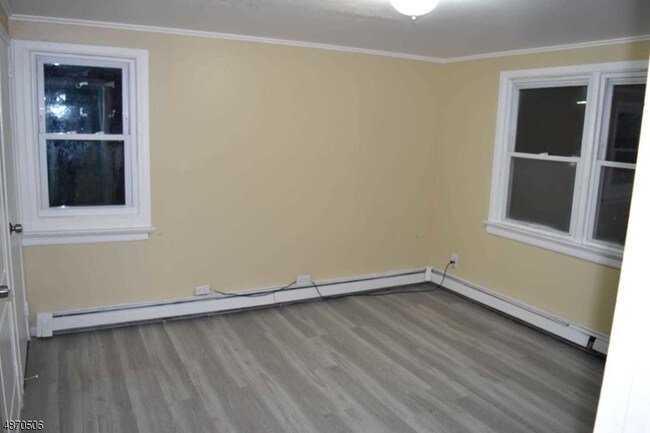 Building Photo - 415 N 11th St