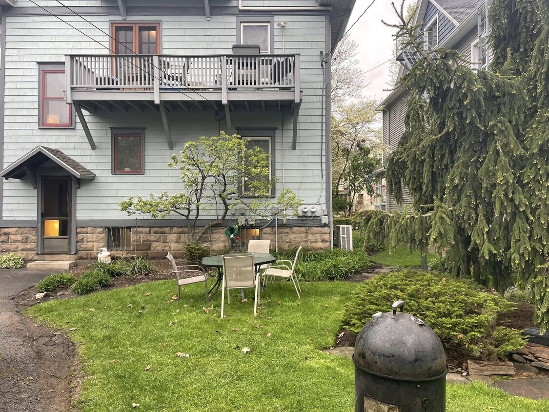 Backyard complete with apple and pear tree - 120 Edgerton St