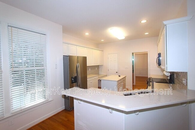 Building Photo - 4924 Olde Millcrest Ct