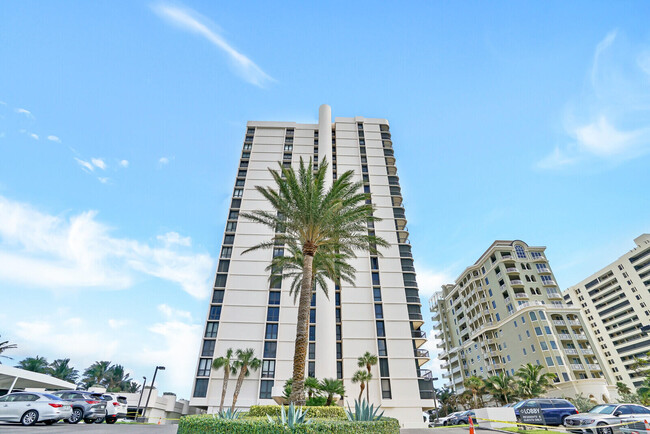 Foto del edificio - 5380 N Ocean Dr